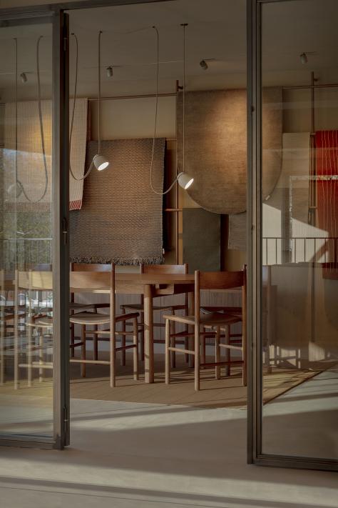 Cumellas Showroom y Oficinas alfombras Sant Cugat