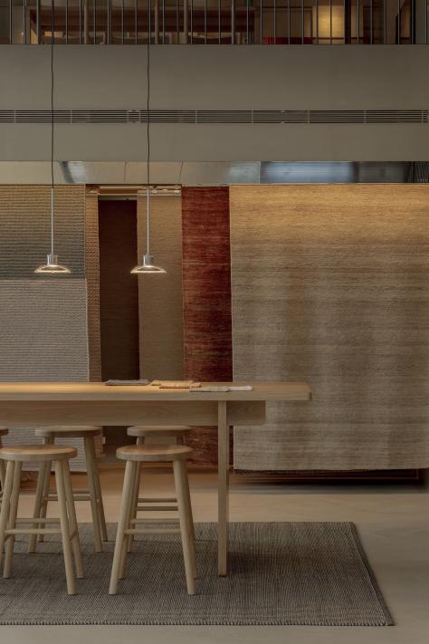 Cumellas Showroom y Oficinas alfombras Sant Cugat